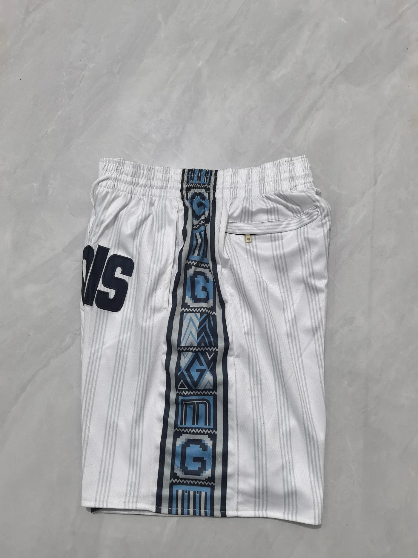MEMPHIS GRIZZLIES WHITE SHORTS