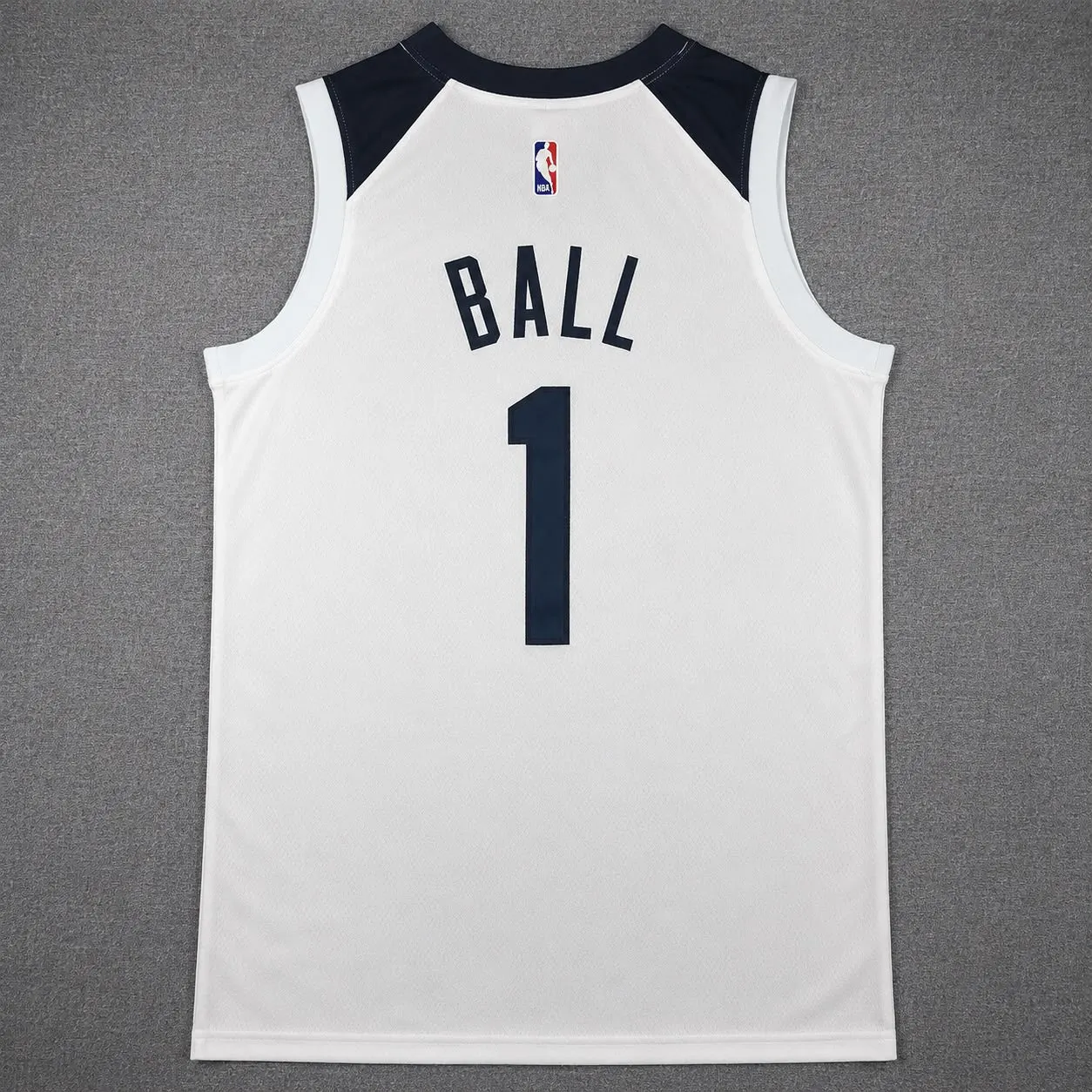 MINNESOTA TIMBERWOLVES LAMELO BALL WHITE JERSEY