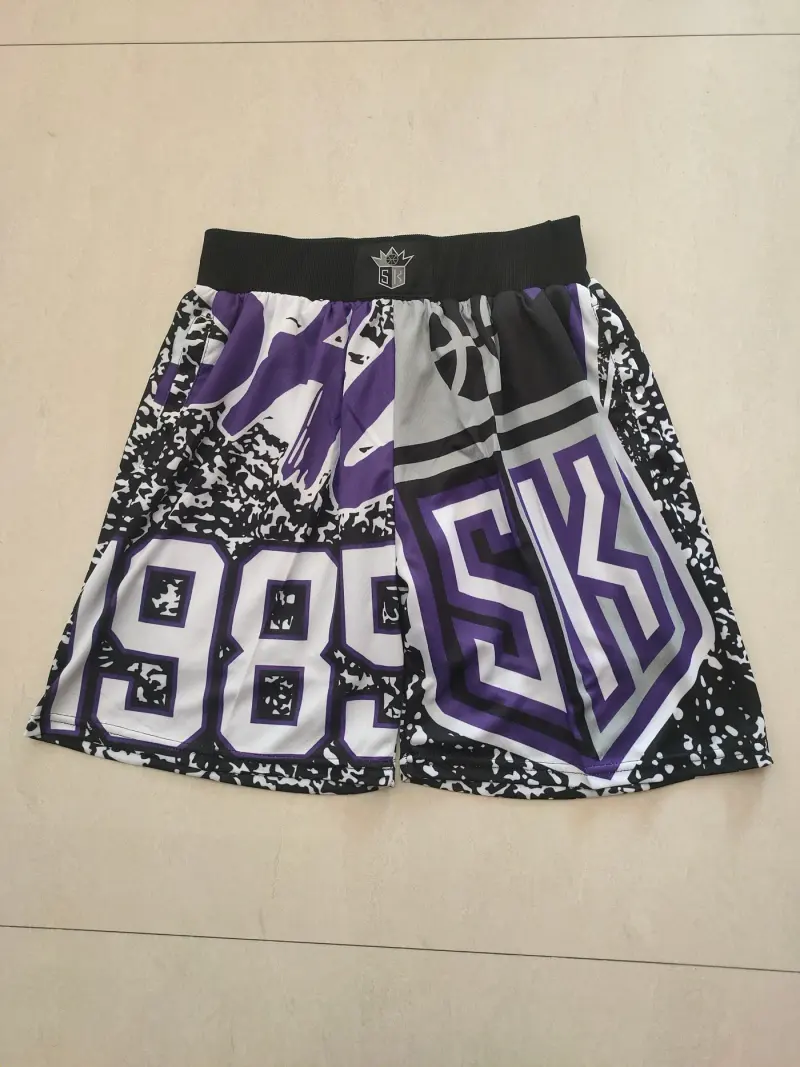 SACRAMENTO KINGS BLACK SHORTS