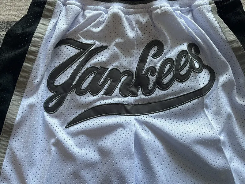 NEW YORK YANKEES WHITE SHORTS