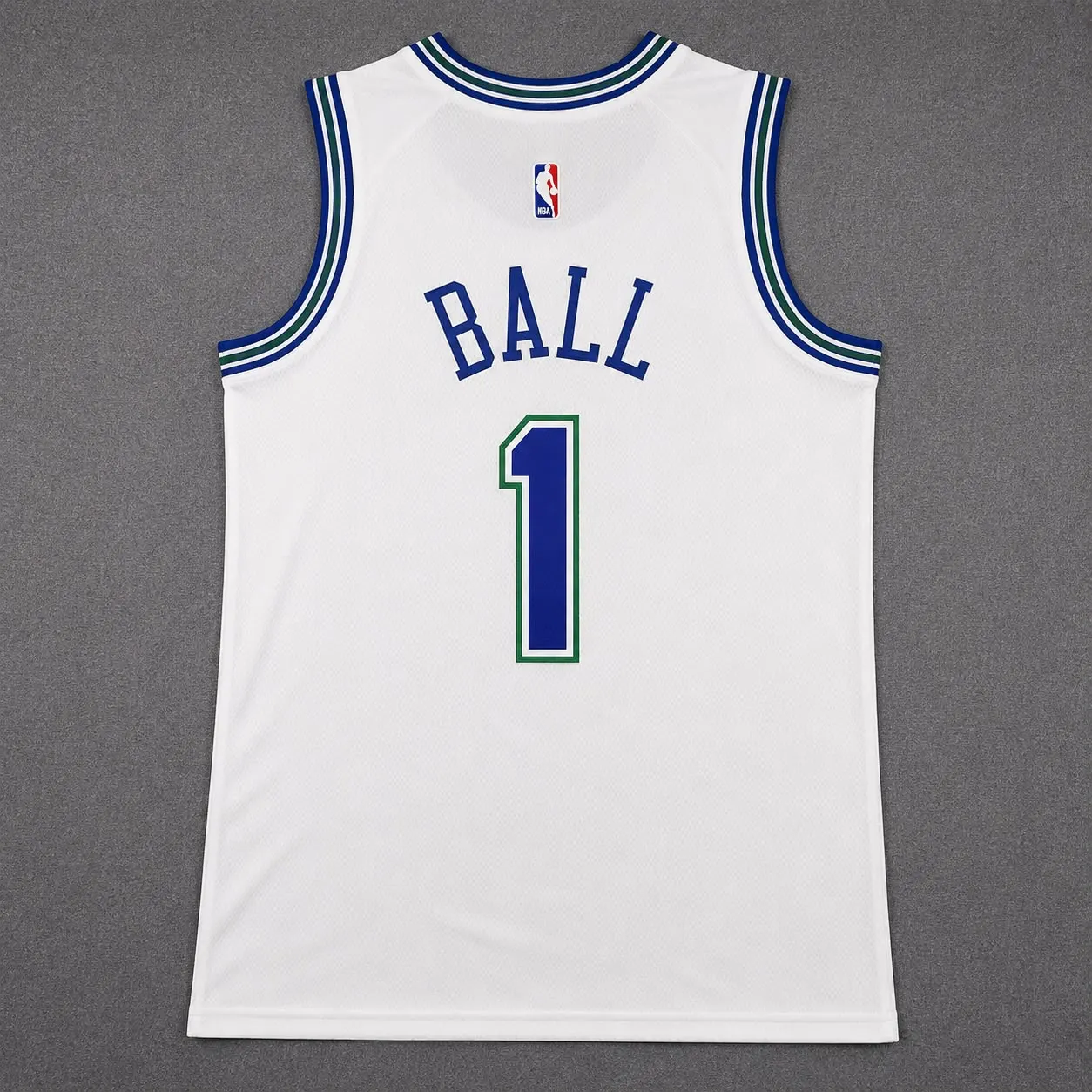 MINNESOTA TIMBERWOLVES LAMELO BALL WHITE JERSEY