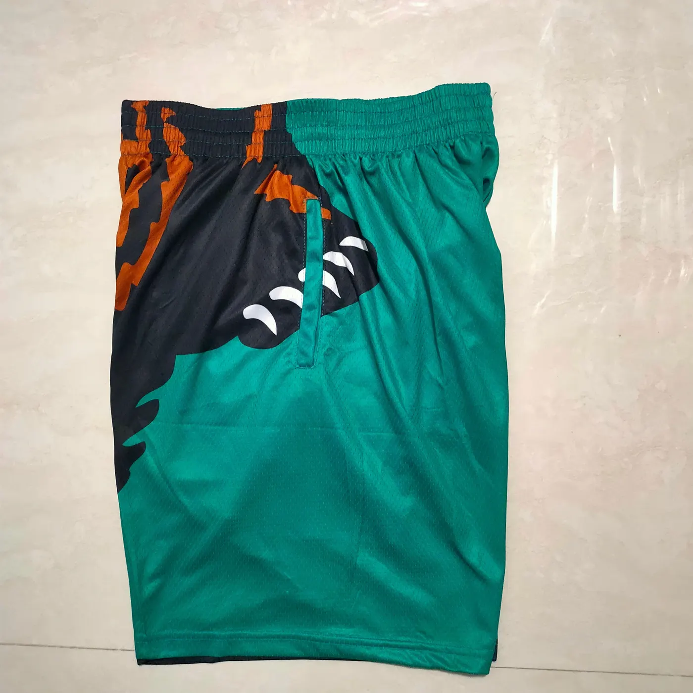 MEMPHIS GRIZZLIES BLUE SHORTS