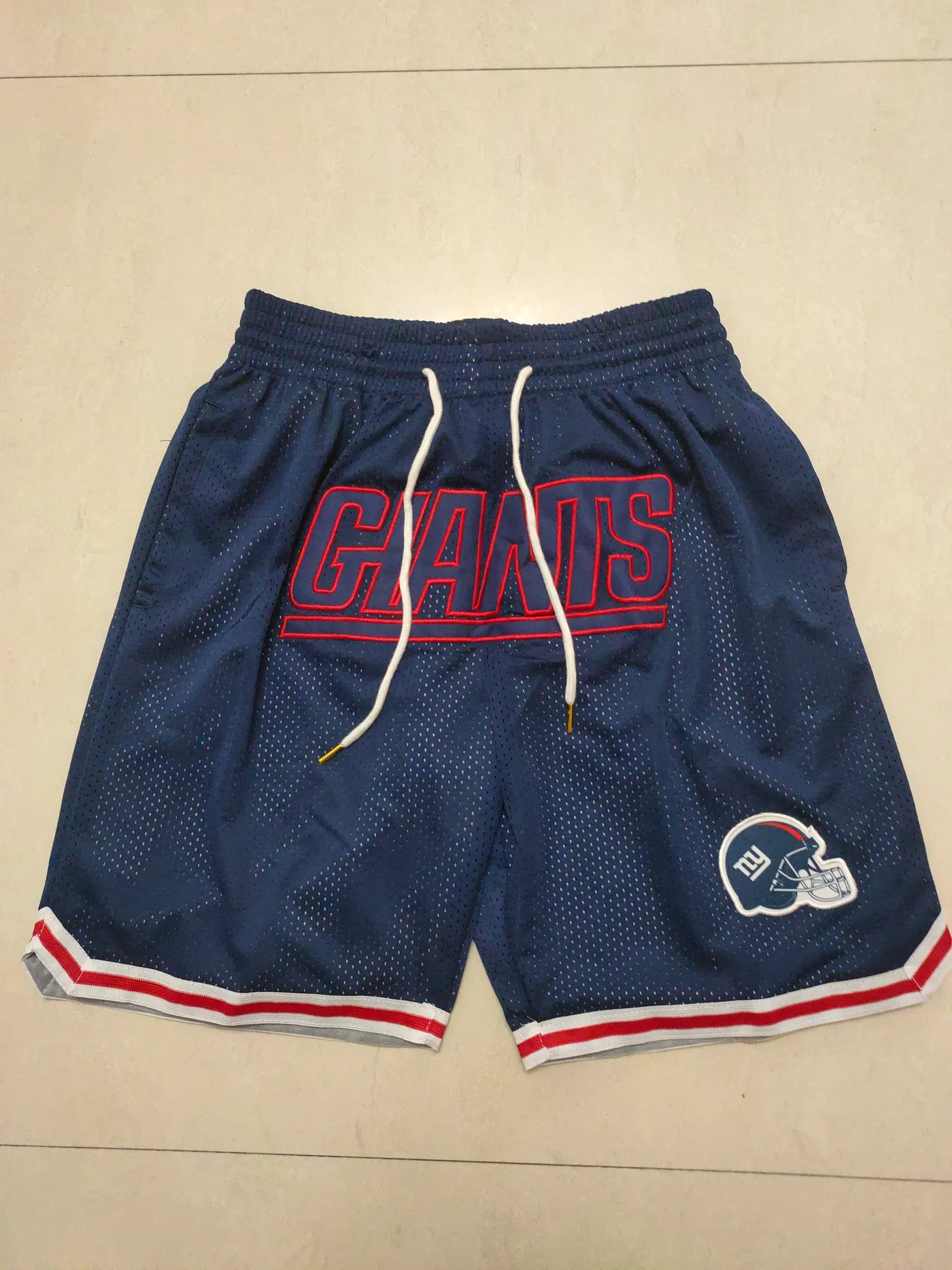 NEW YORK GIANTS BLACK SHORTS