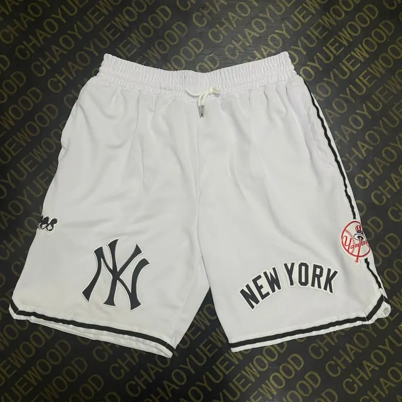 NEW YORK YANKEES WHITE SHORTS