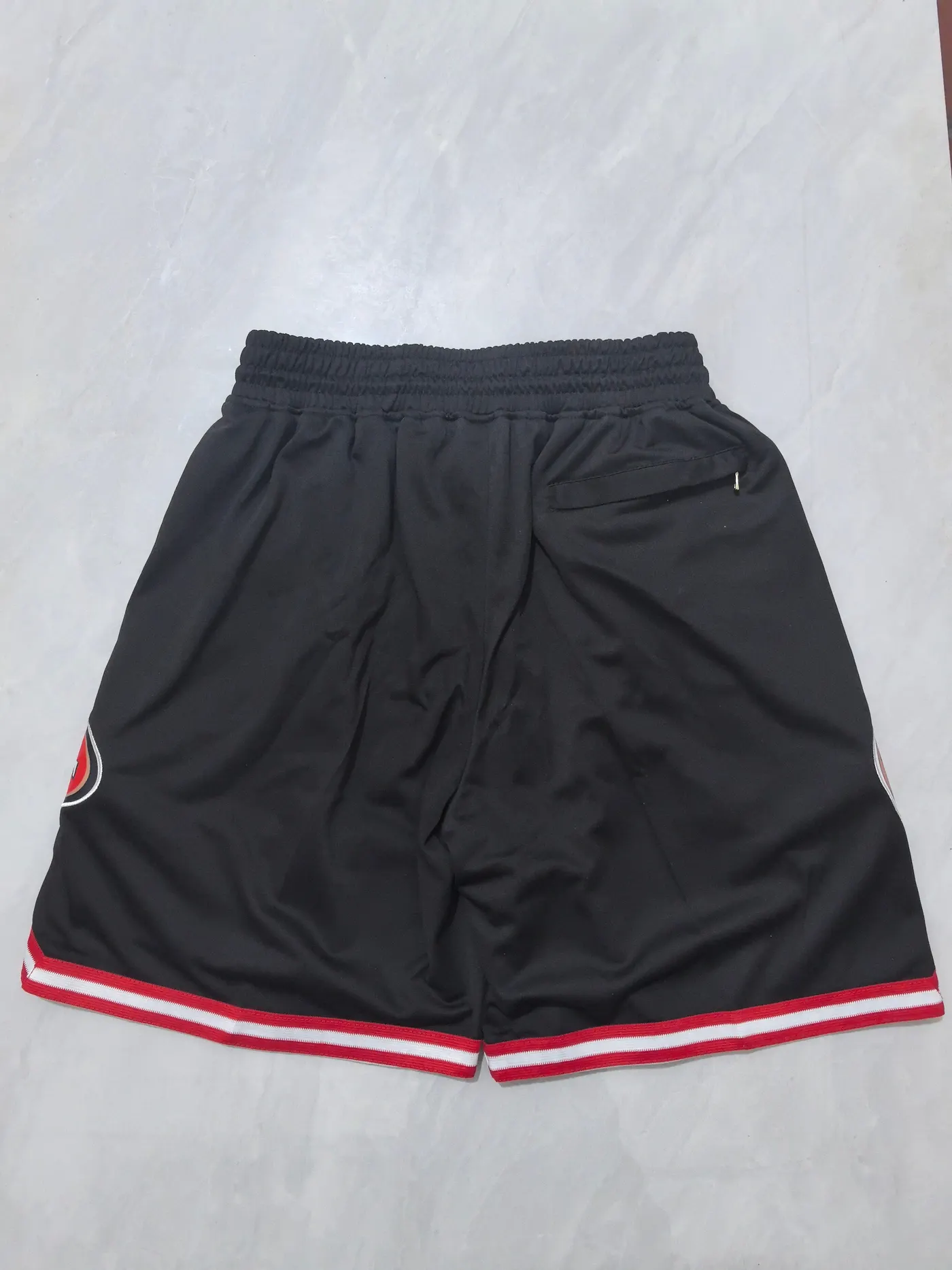 SAN FRANCISCO 49ERS BLACK SHORTS