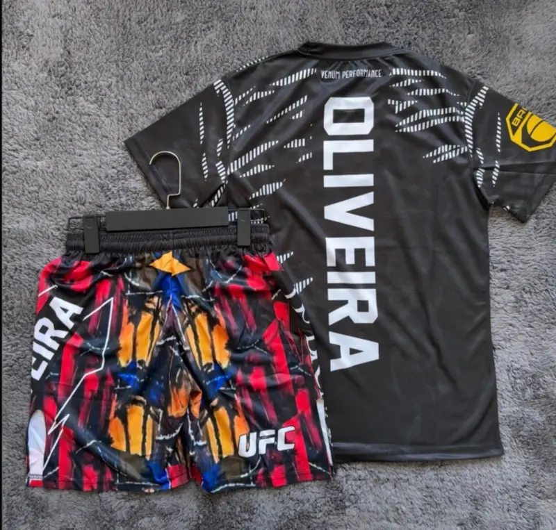 CHARLES OLIVEIRA BLACK AND RED COMBO