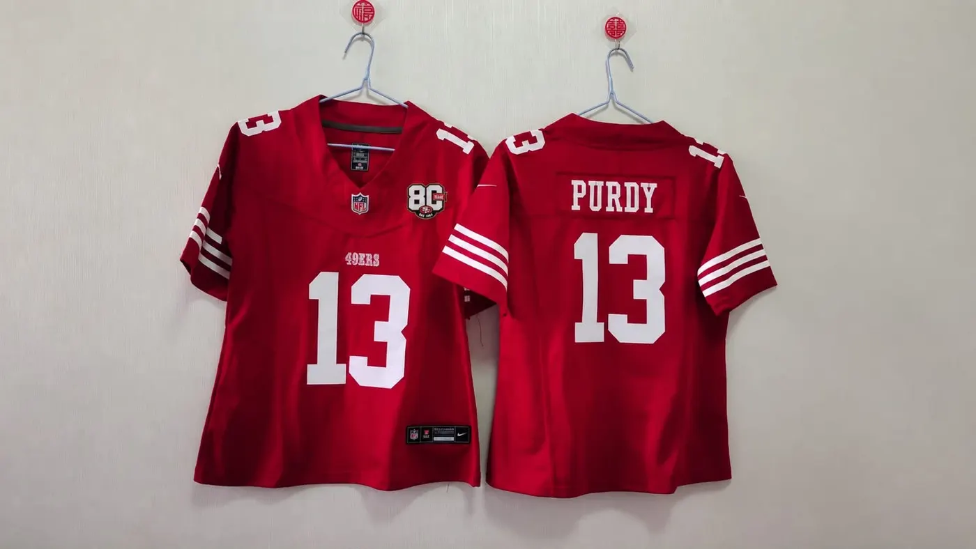Year Anniversary Red