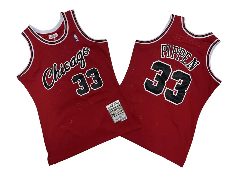 CHICAGO BULLS SCOTTIE PIPPEN RED VINTAGE JERSEY