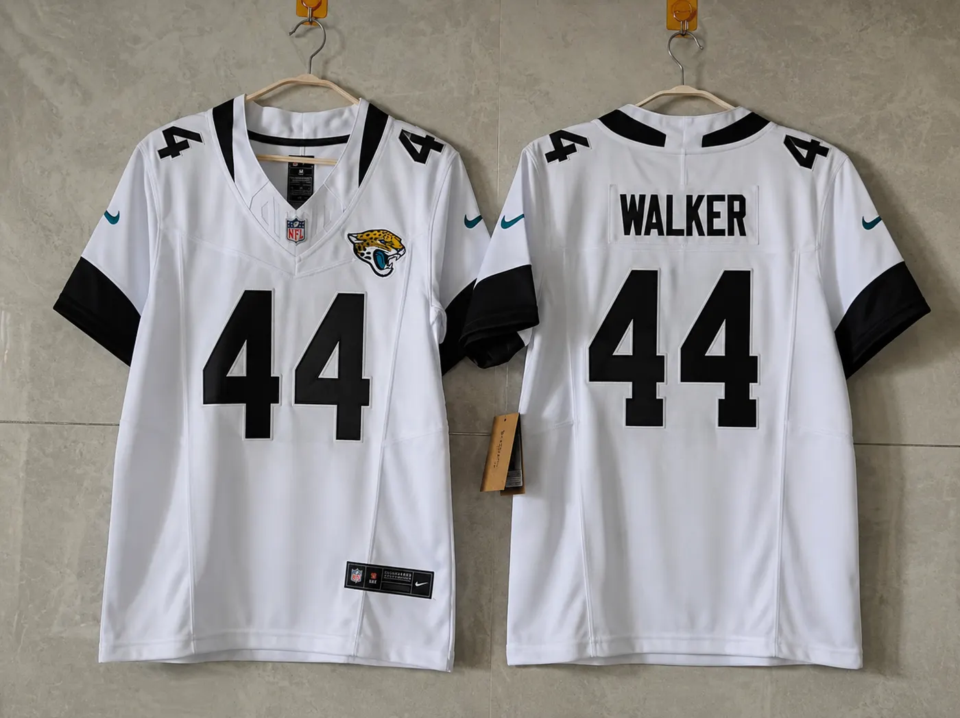 JACKSONVILLE JAGUARS TRAVON WALKER WHITE JERSEY