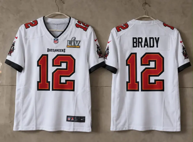 TAMPA BAY BUCCANEERS TOM BRADY SUPER BOWL WHITE JERSEY