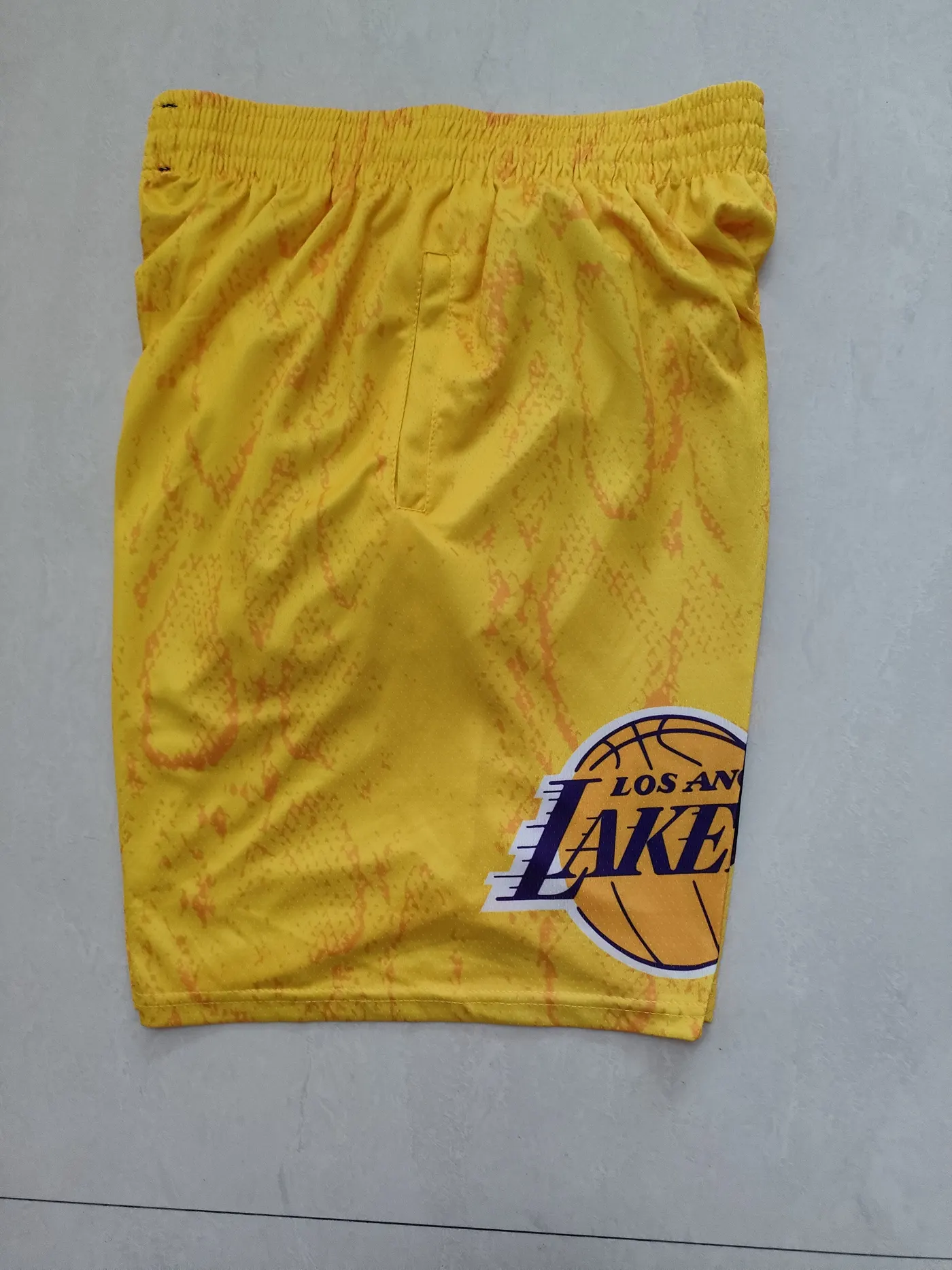 LOS ANGELES LAKERS YELLOW SHORTS