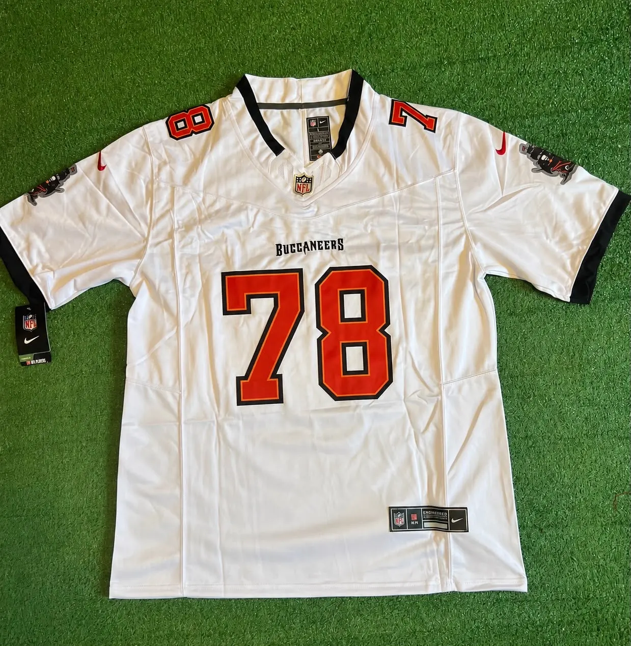 TAMPA BAY BUCCANEERS TRISTIAN WIRFS WHITE JERSEY