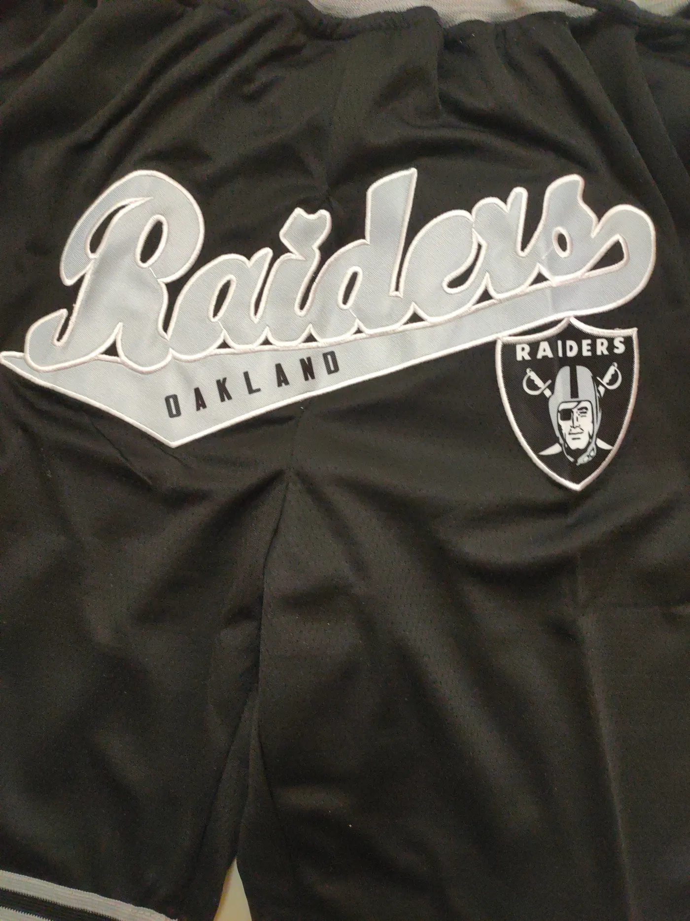 LAS VEGAS RAIDERS BLACK SHORTS