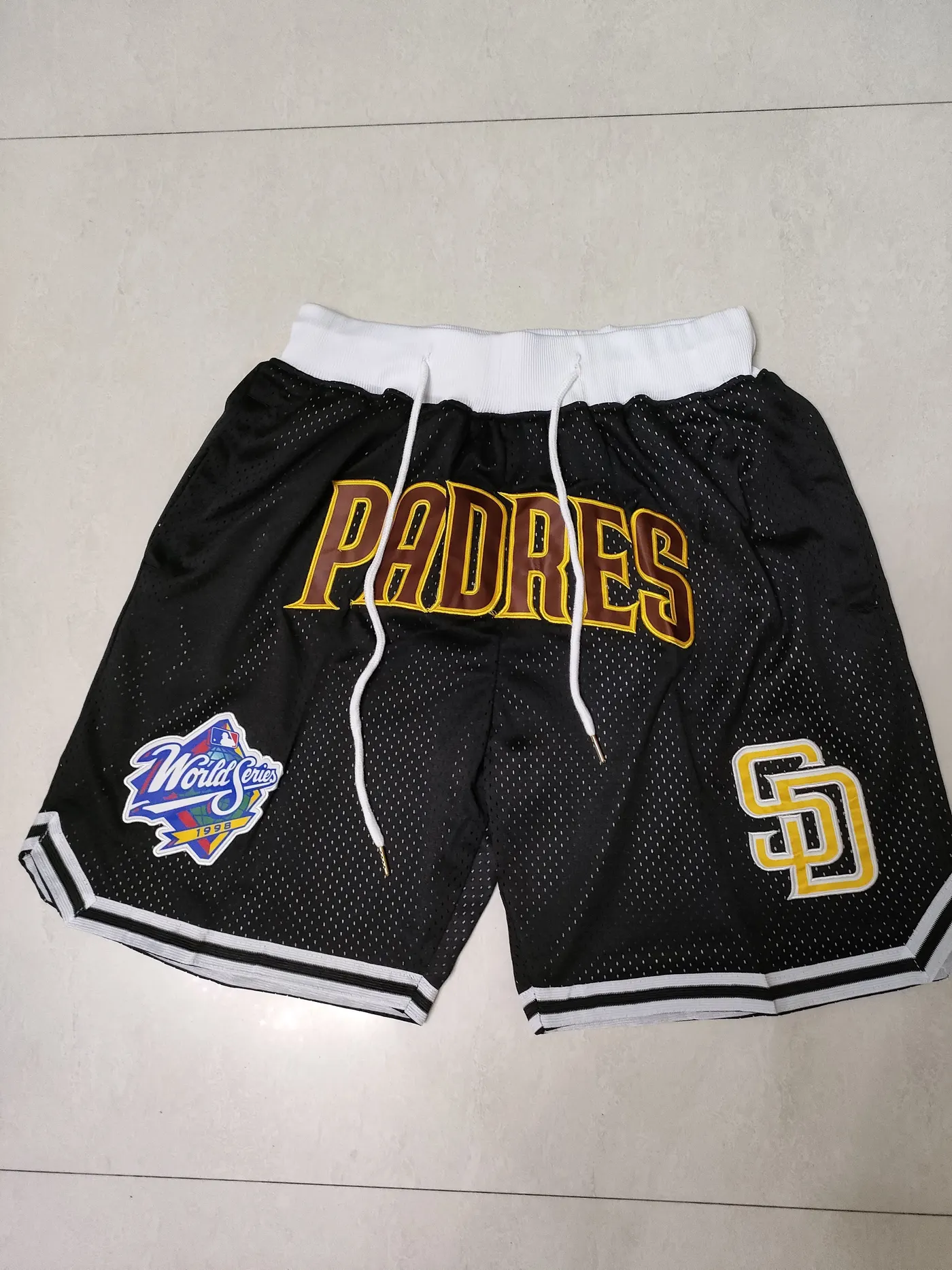 SAN DIEGO PADRES BLACK SHORTS