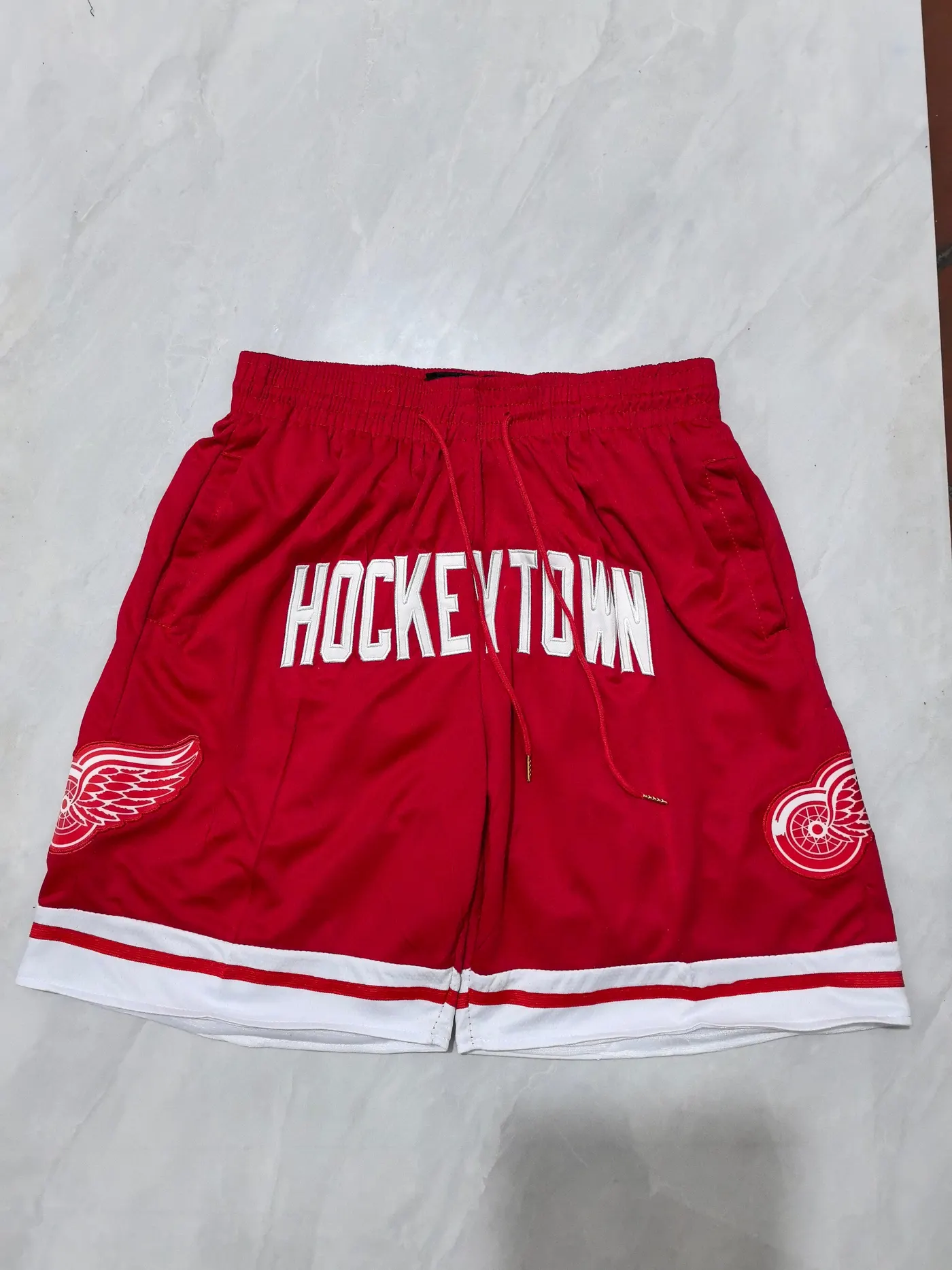 DETROIT RED WINGS RED SHORTS