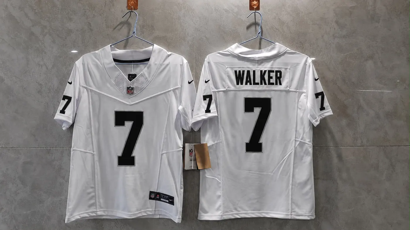 LAS VEGAS RAIDERS QUAY WALKER RETRO JERSEY