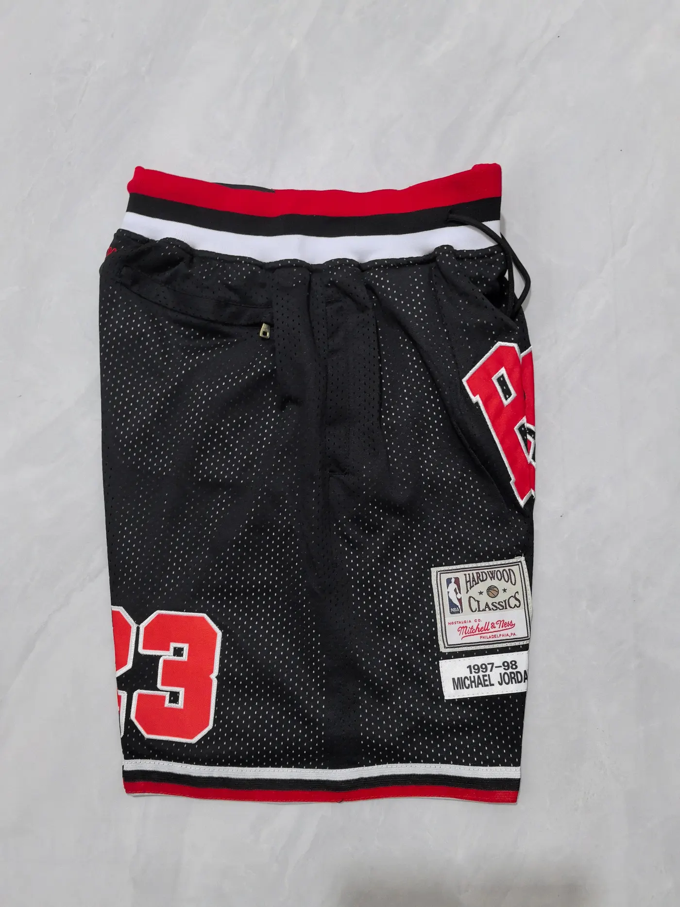 CHICAGO BULLS BLACK SHORTS