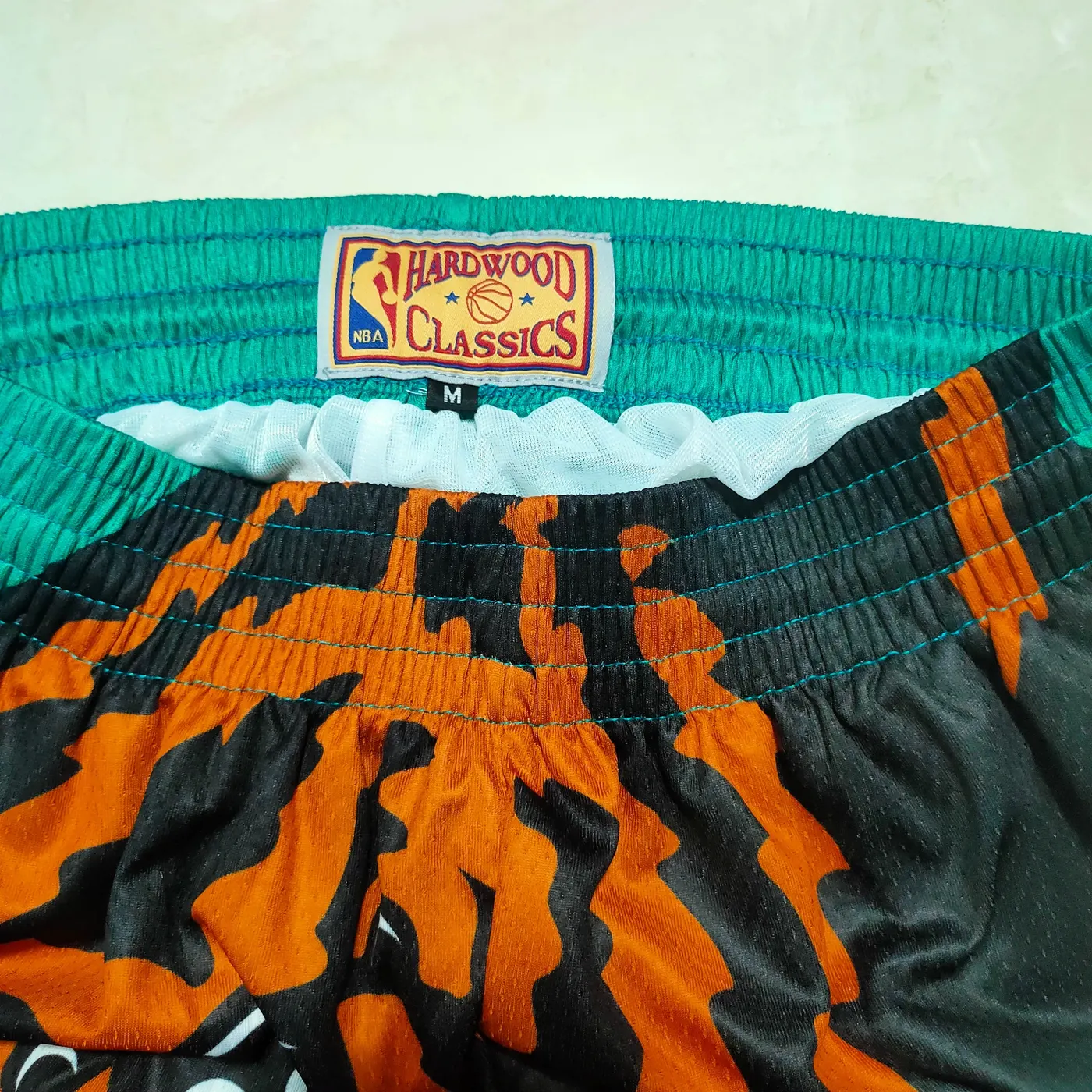 MEMPHIS GRIZZLIES BLUE SHORTS