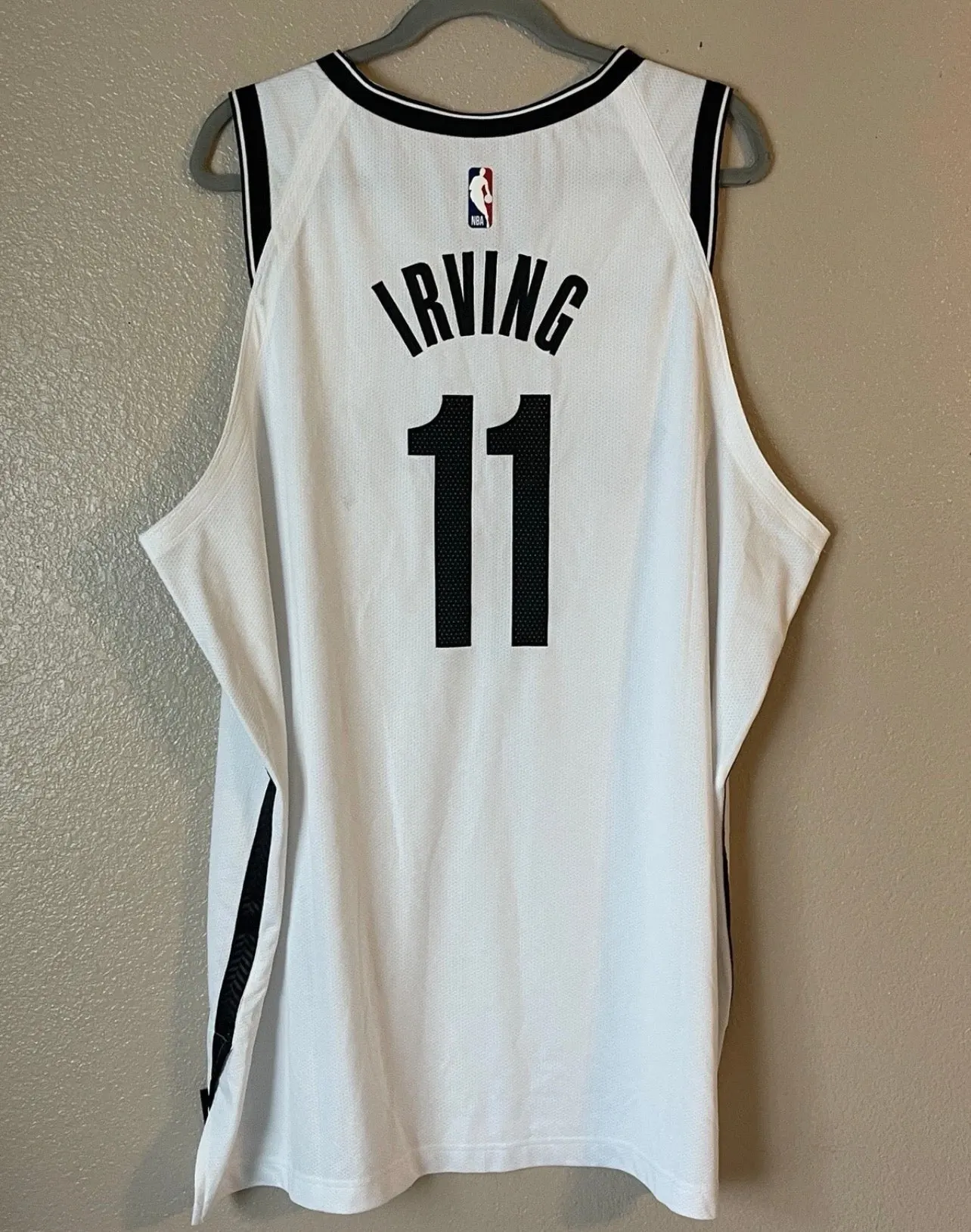 Brooklyn Nets Kyrie Irving white jersey