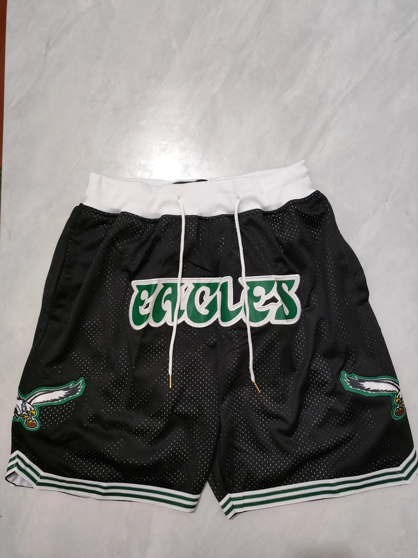PHILADELPHIA EAGLES BLACK SHORTS