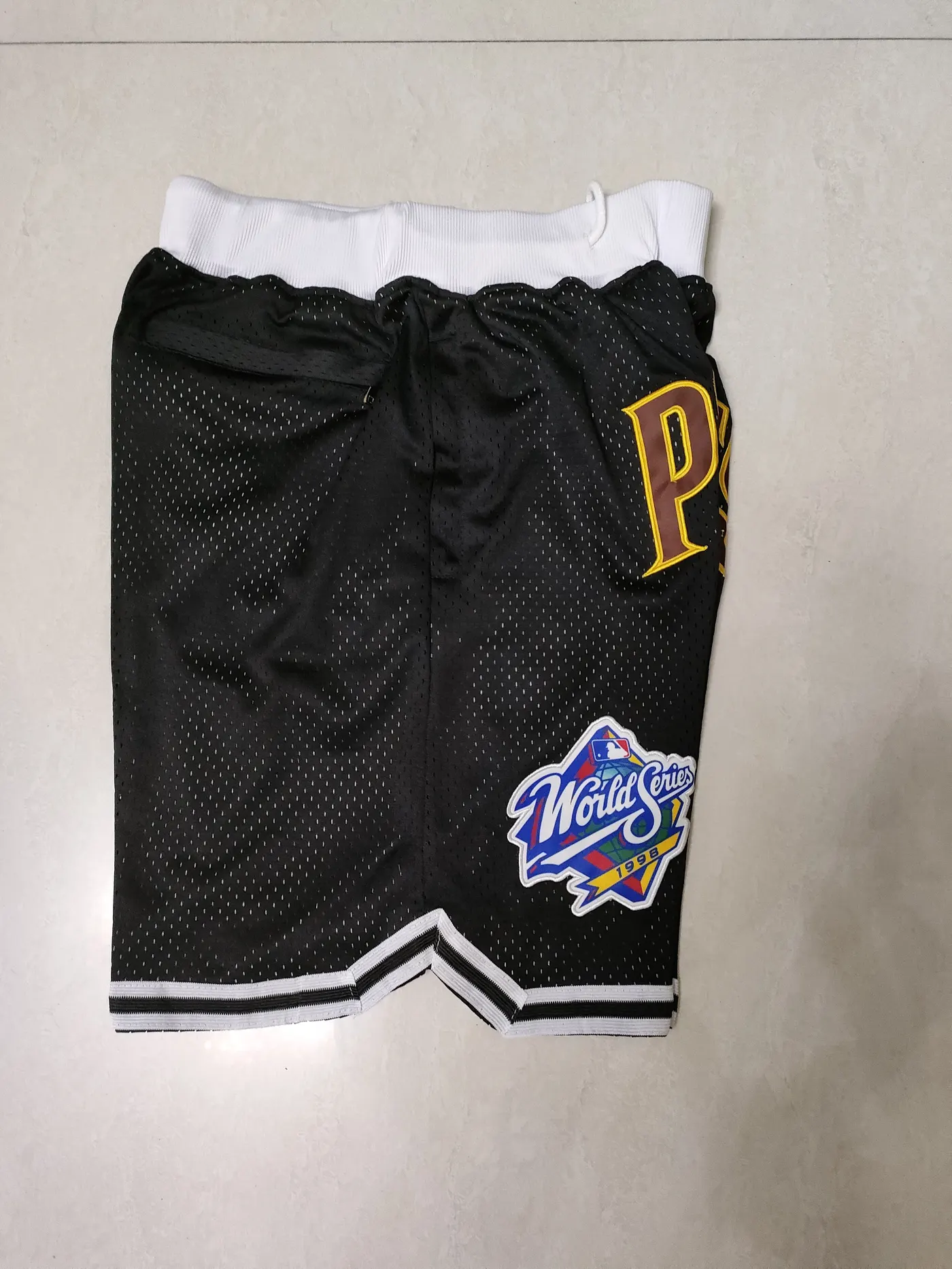 SAN DIEGO PADRES BLACK SHORTS